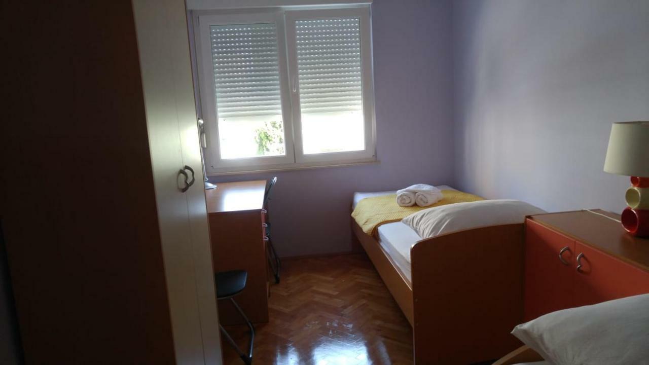 Two Bedroom Near And Center